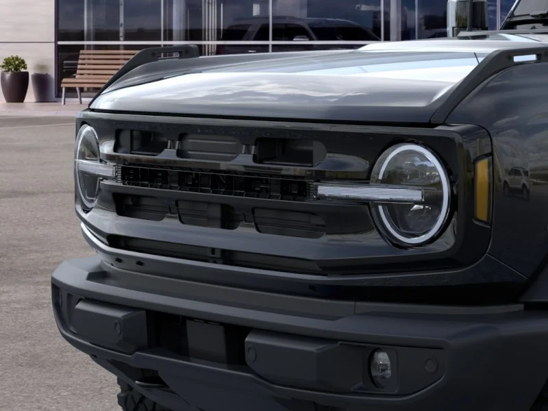 New 2025 Shadow Black Ford Outer Banks image 45