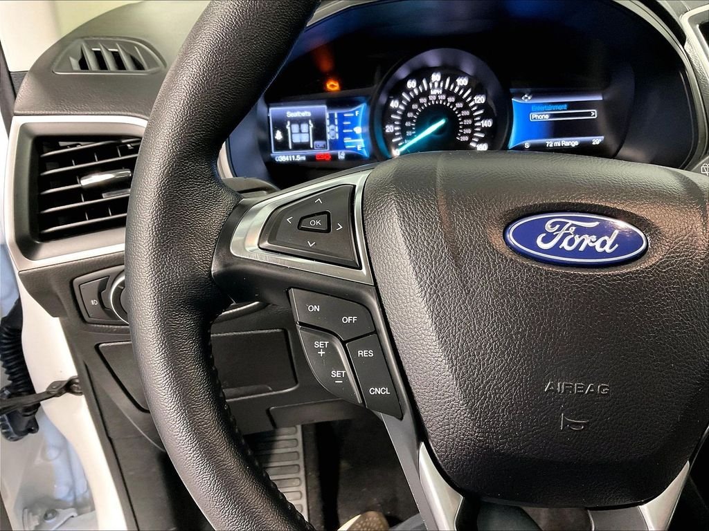 Used 2022 Oxford White Ford SEL image 22