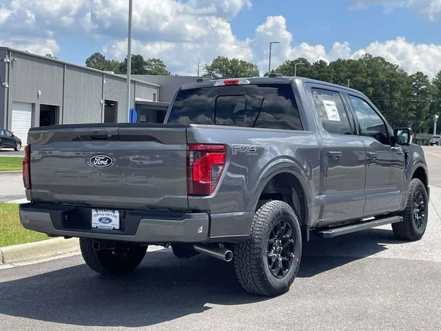 New 2026 Carbonized Gray Metallic Ford XLT image 42