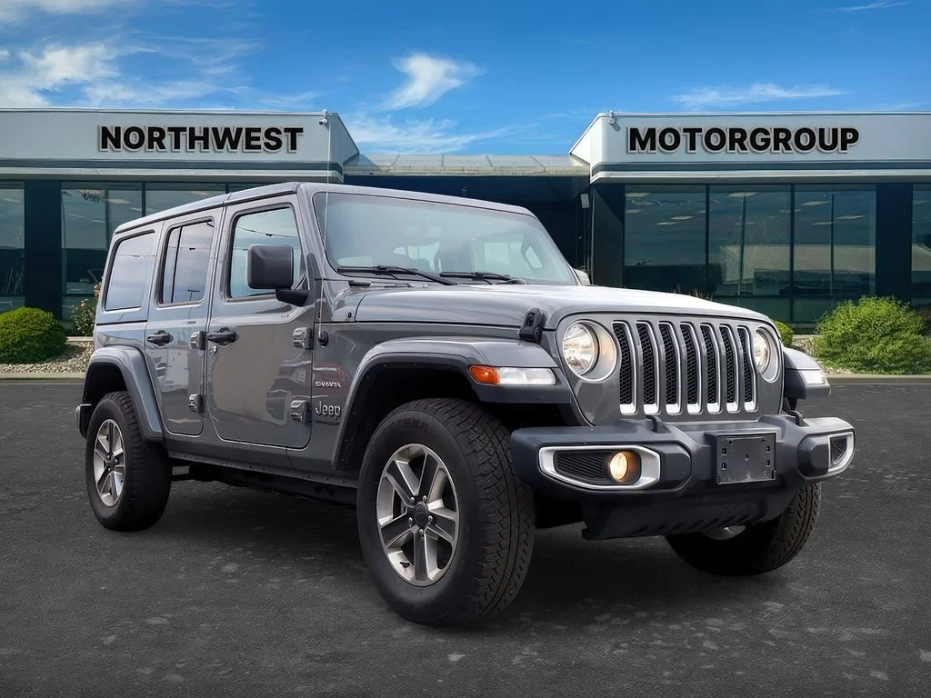 2023 Jeep Wrangler Sahara's photo