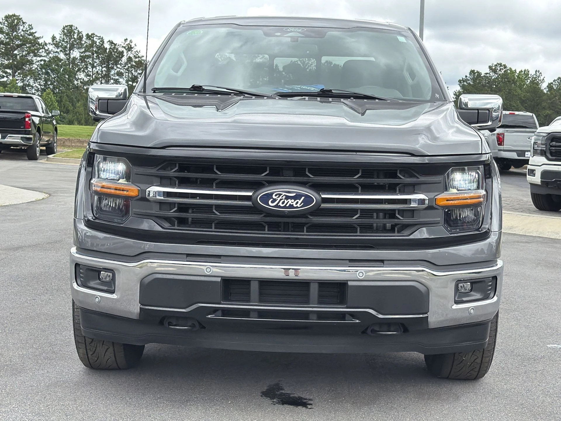 Certified Used 2024 Gray Metallic Ford XLT image 30