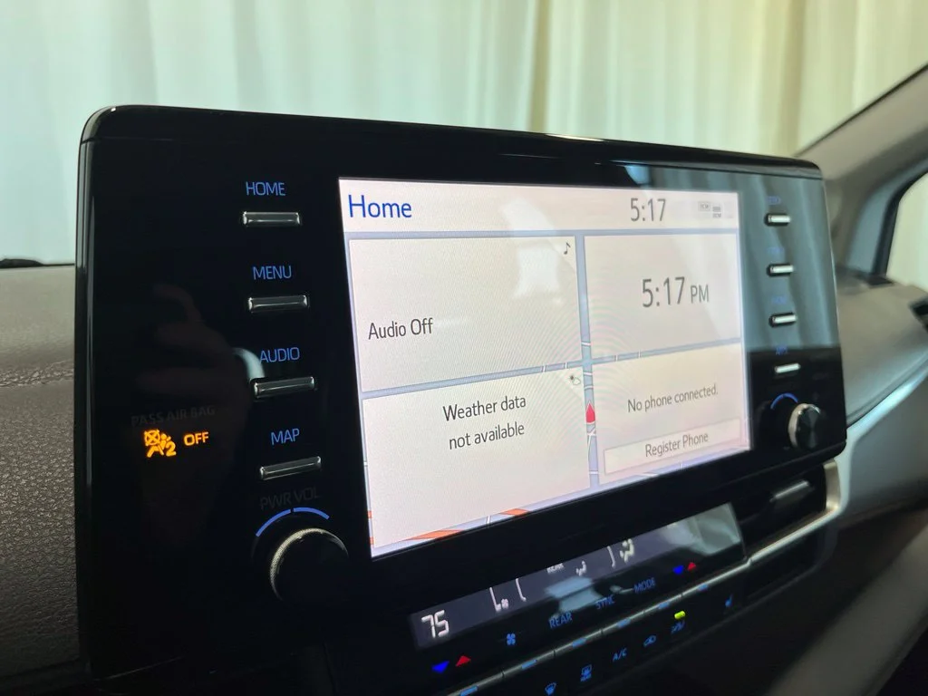 Used 2022 Gray Toyota XLE image 12