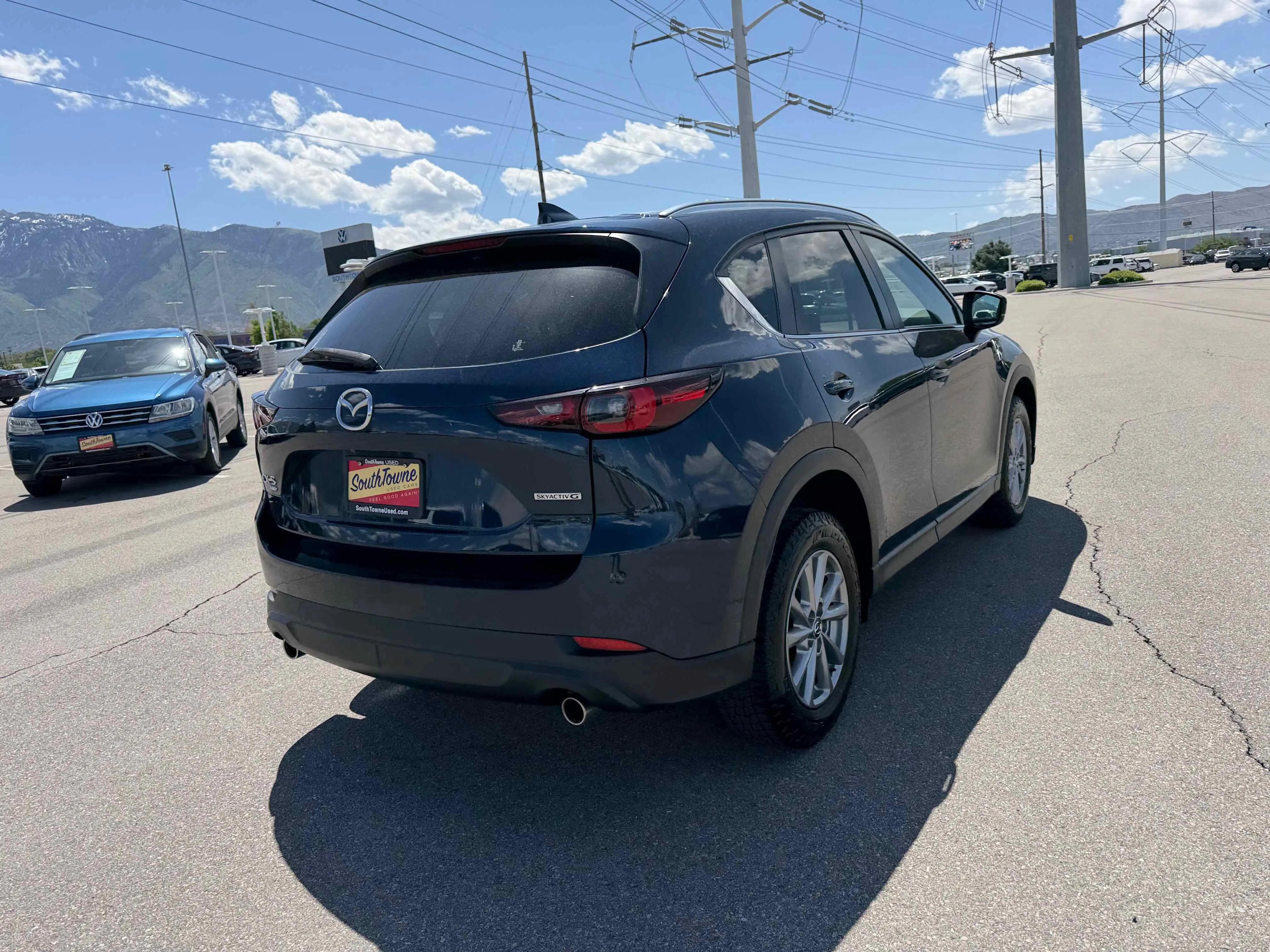 Used 2022 Deep Crystal Blue Mica Mazda 2.5 S Preferred Package image 5