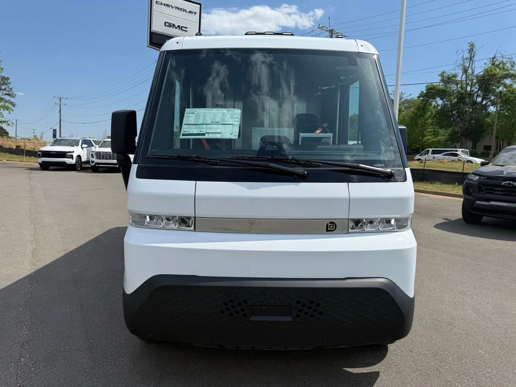 Used 2024 Oyster White BrightDrop EJY image 5