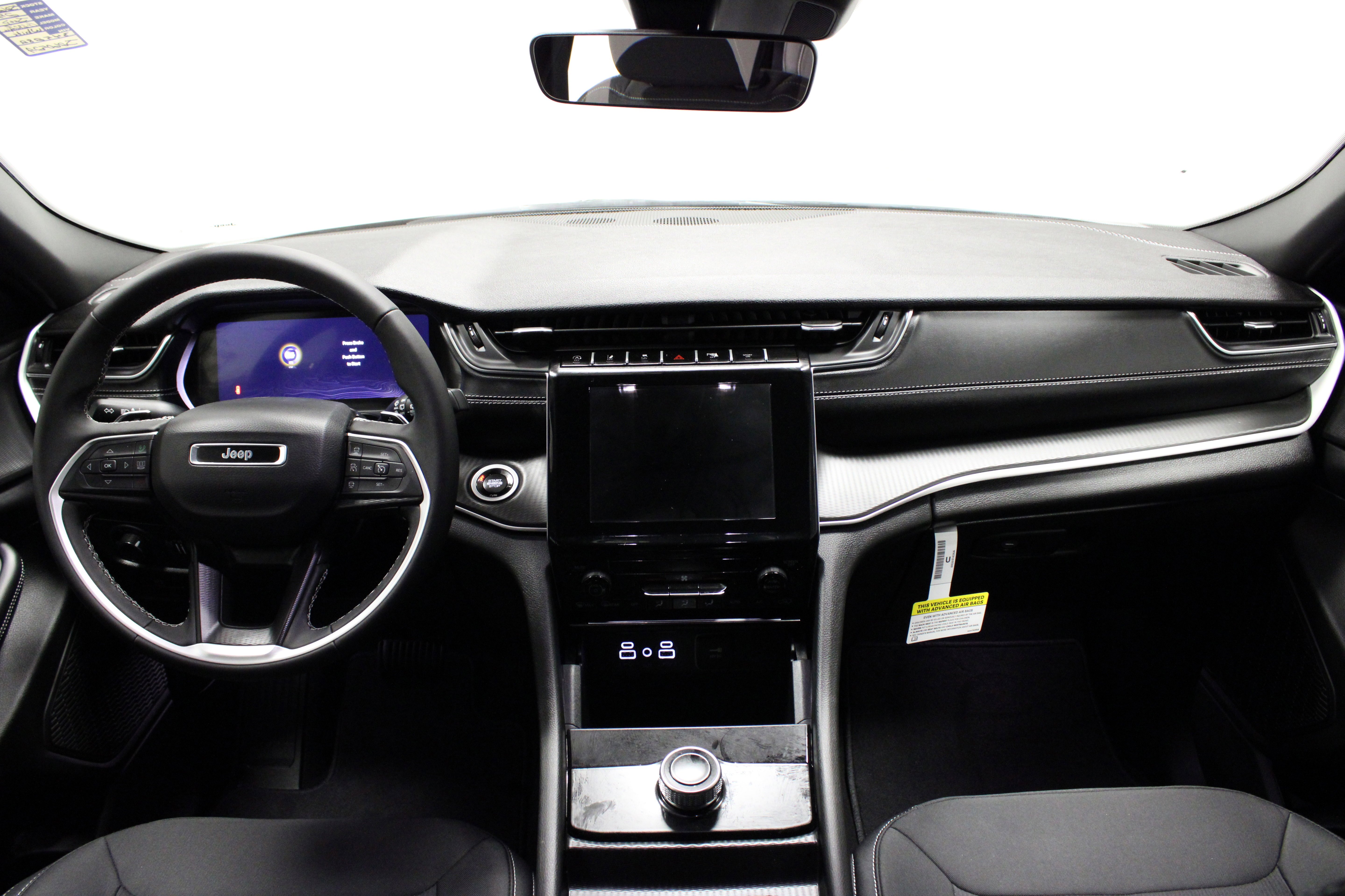 Used 2025 Bright White Clearcoat Jeep Laredo X image 19
