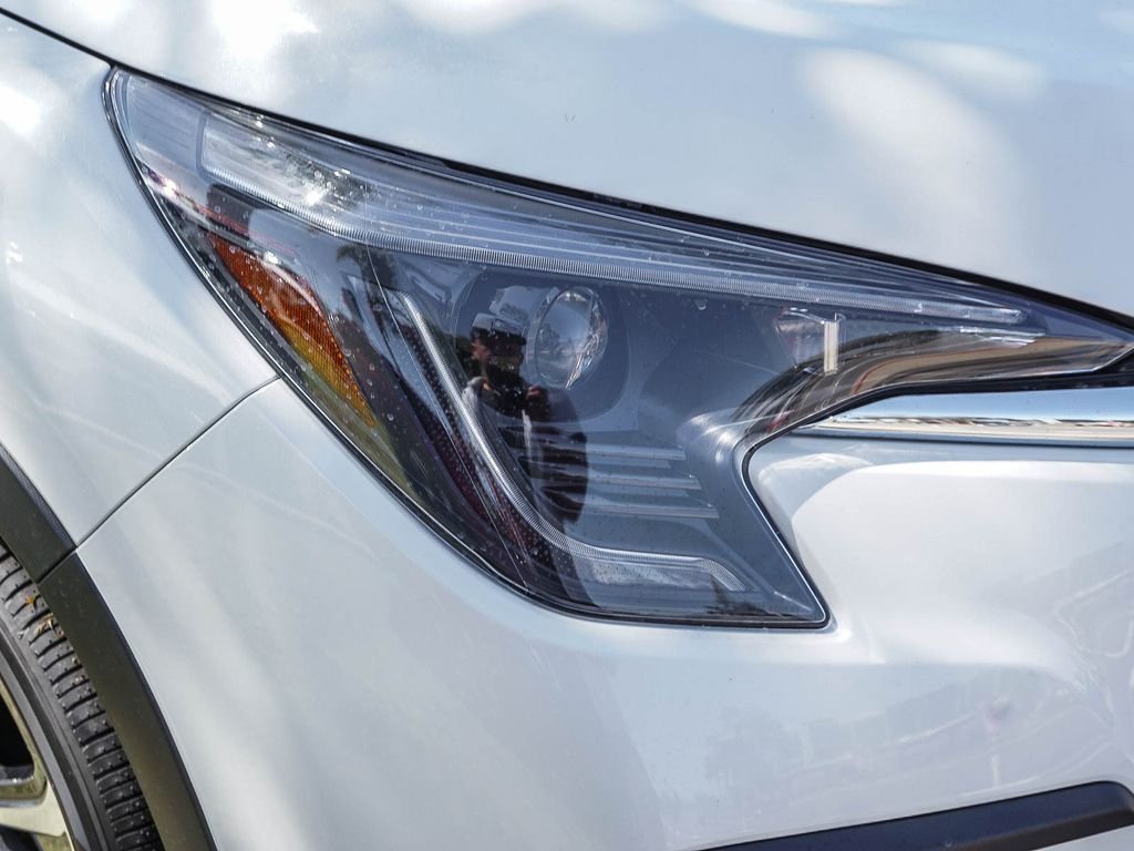 Used 2023 White Subaru Limited image 10