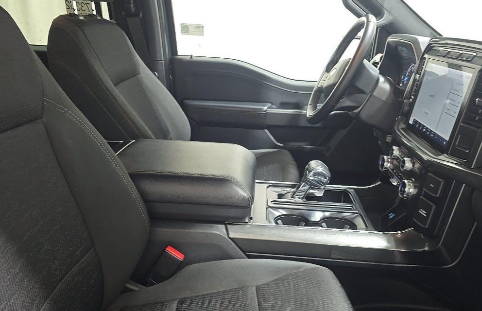Used 2023 Blue Ford  image 6