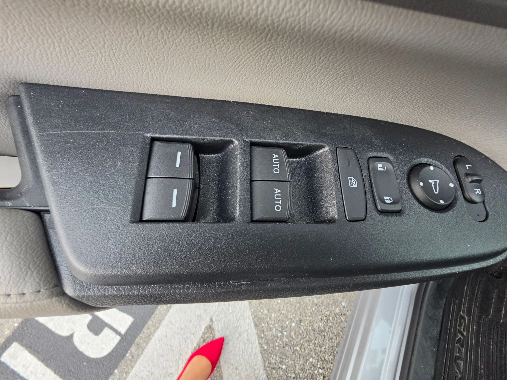 Used 2021  Honda EX-L image 14
