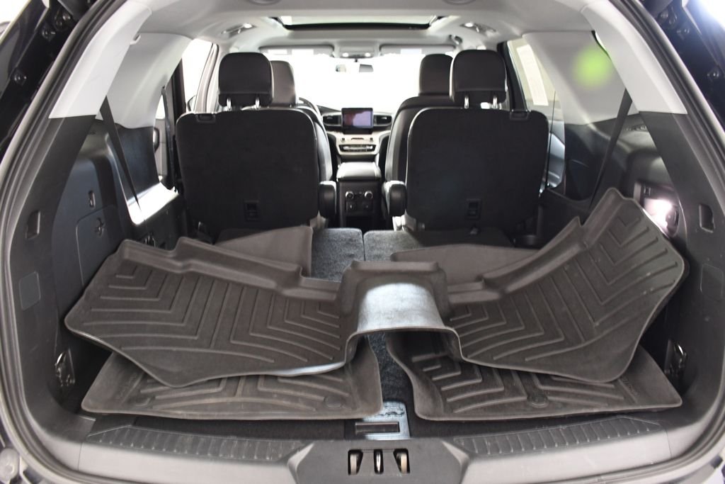 Used 2020 Agate Black Metallic Ford XLT image 24