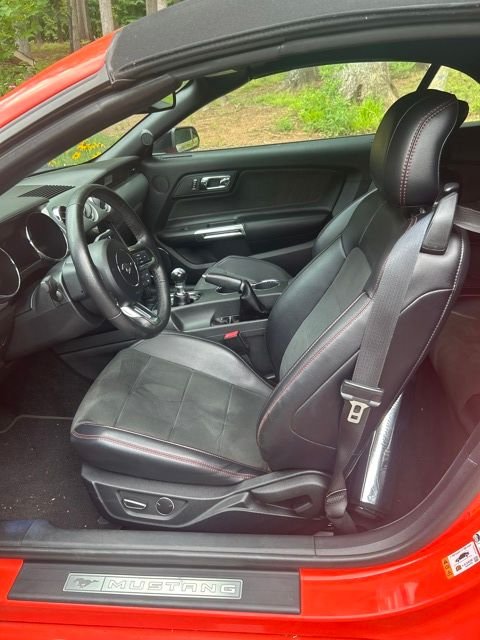Used 2016 Competition Orange Ford GT Premium image 5