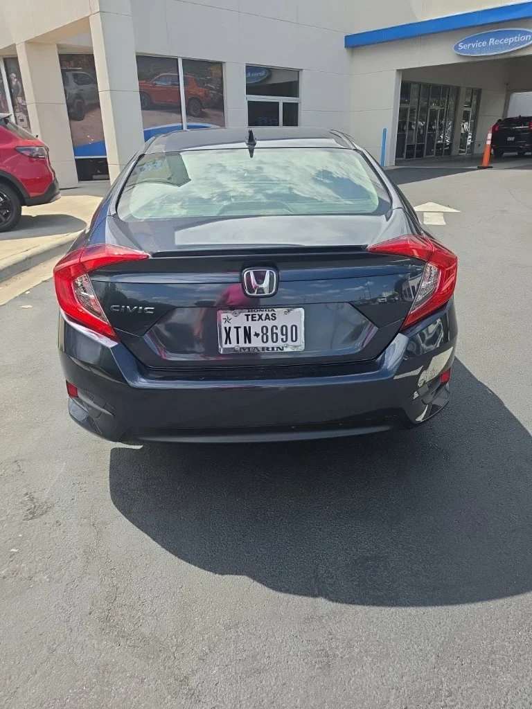 Used 2018 Cosmic Blue Metallic Honda EX-T image 6