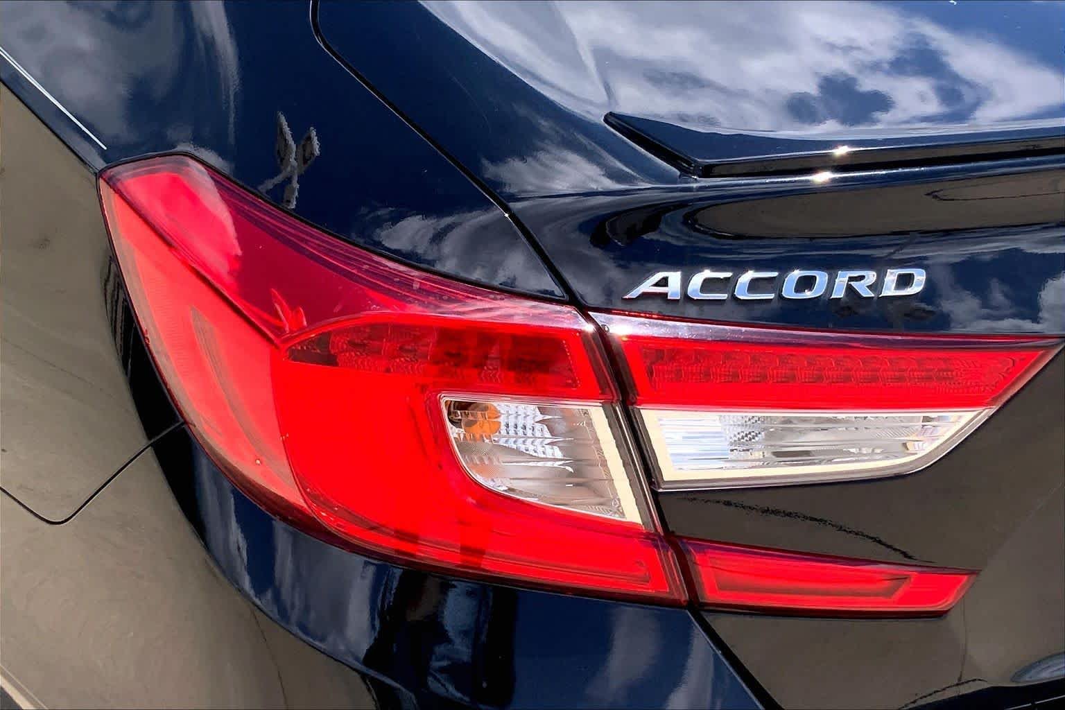 Used 2020 Crystal Black Pearl Honda Sport image 27