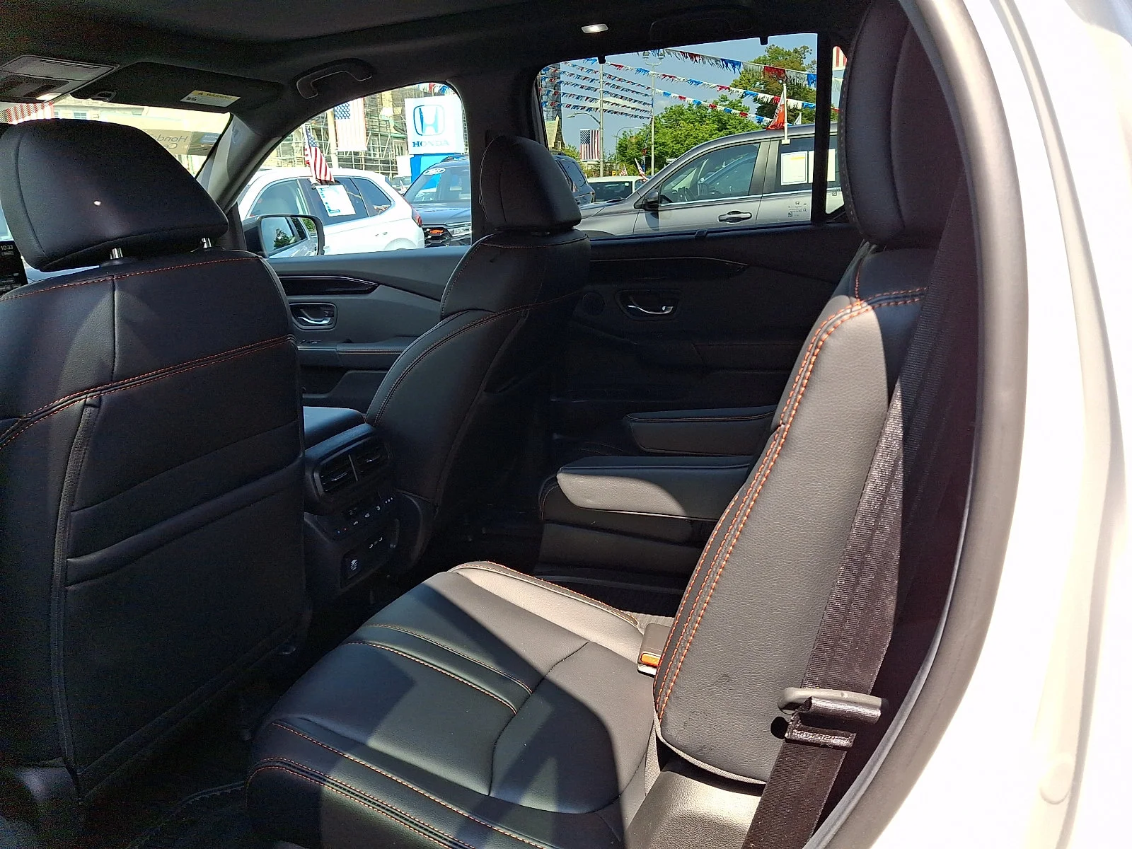 2025 Honda Pilot TrailSport - Photo 43
