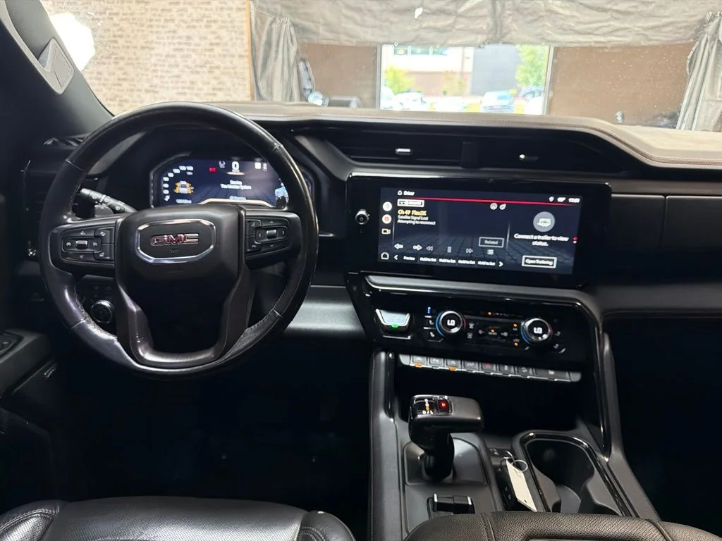 Used 2022 Summit White GMC AT4 image 14