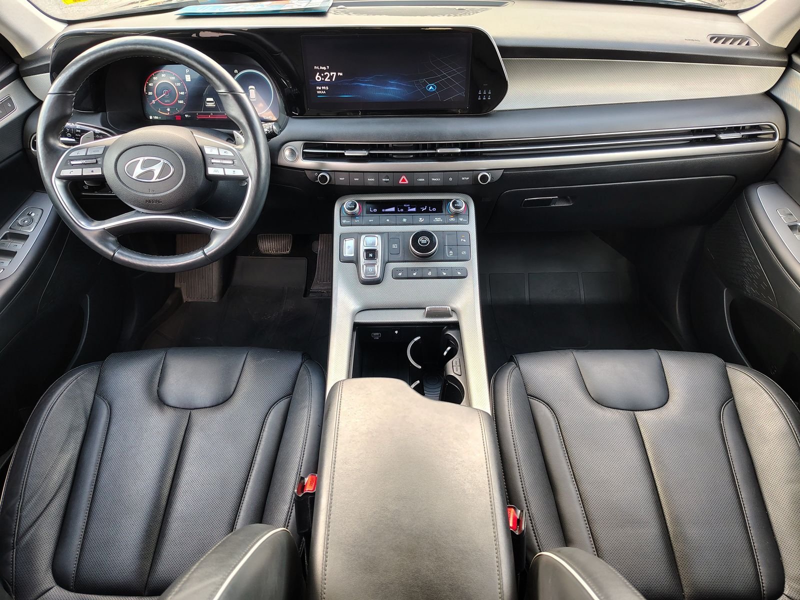 Used 2024 Black Hyundai SEL image 5