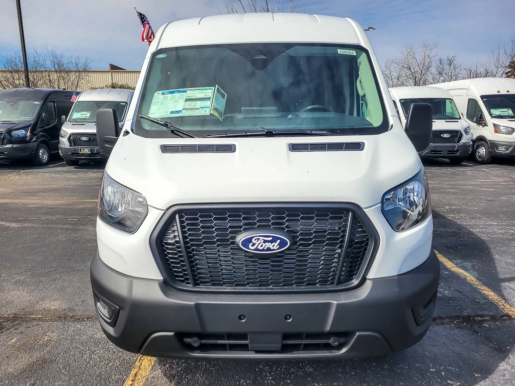 New 2026 Oxford White Ford Cargo Van image 3