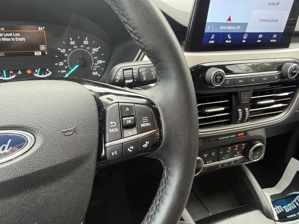 Certified Used 2022 Gray Ford SE image 18