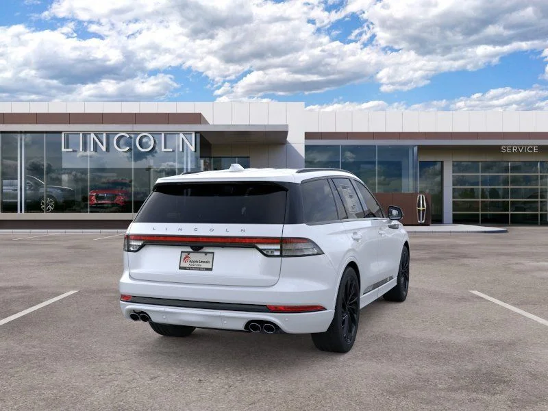 New 2026 White Lincoln Reserve image 9