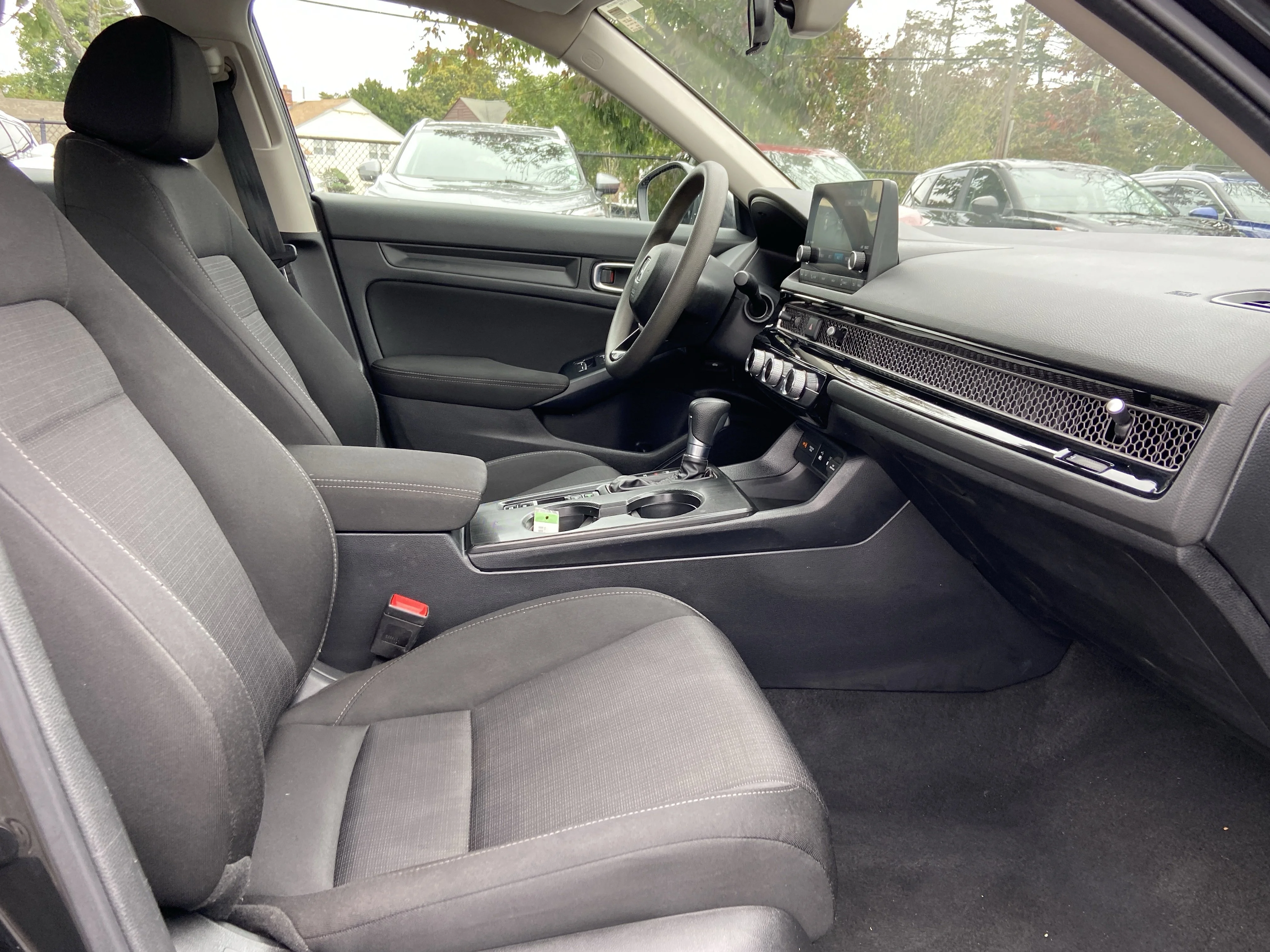 2025 Honda Civic LX - Photo 25