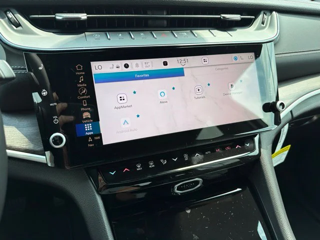 New 2026 White Jeep Altitude image 17