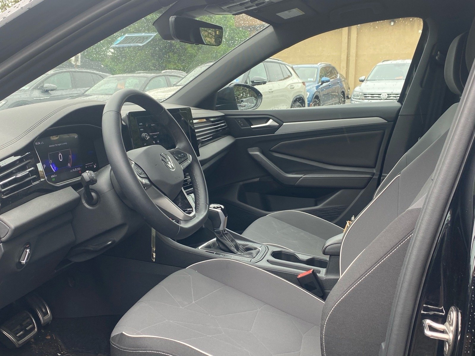 Used 2025 Black Volkswagen 1.5T Sport image 11