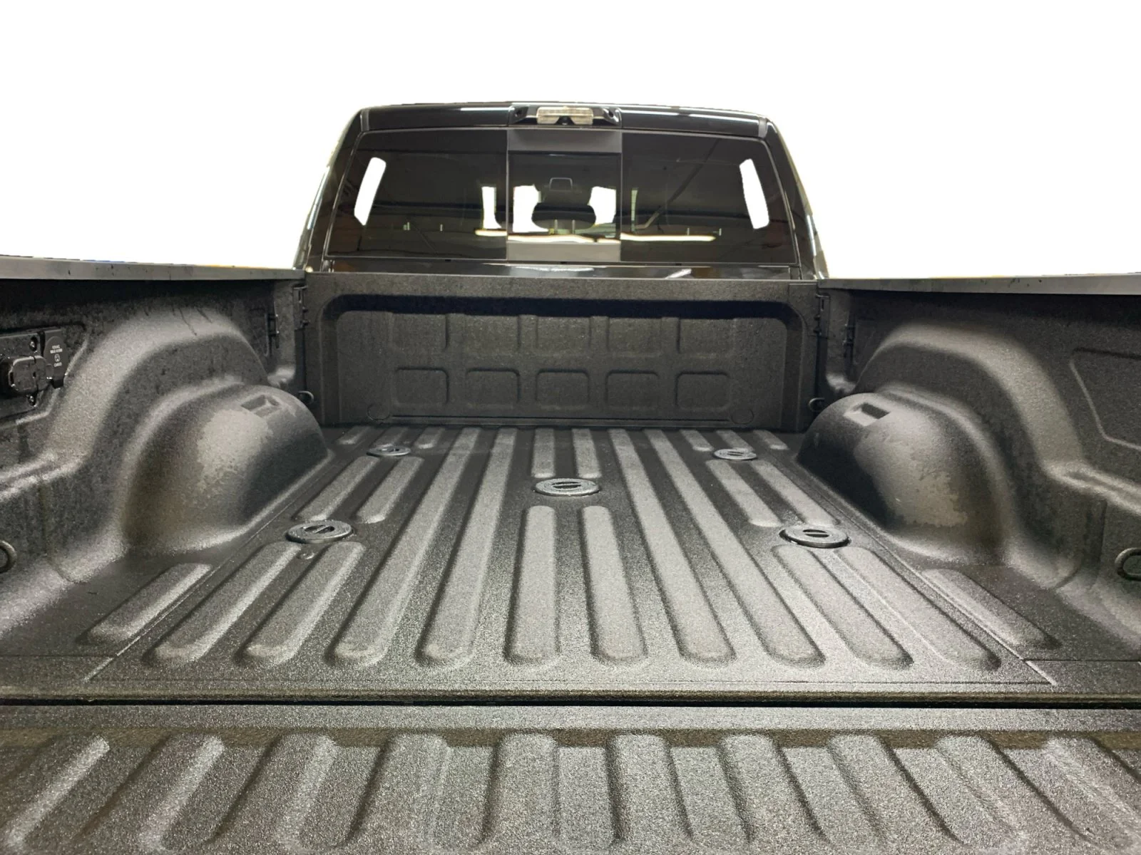 New 2026 Diamond Black Crystal Pearl Ram Laramie image 19