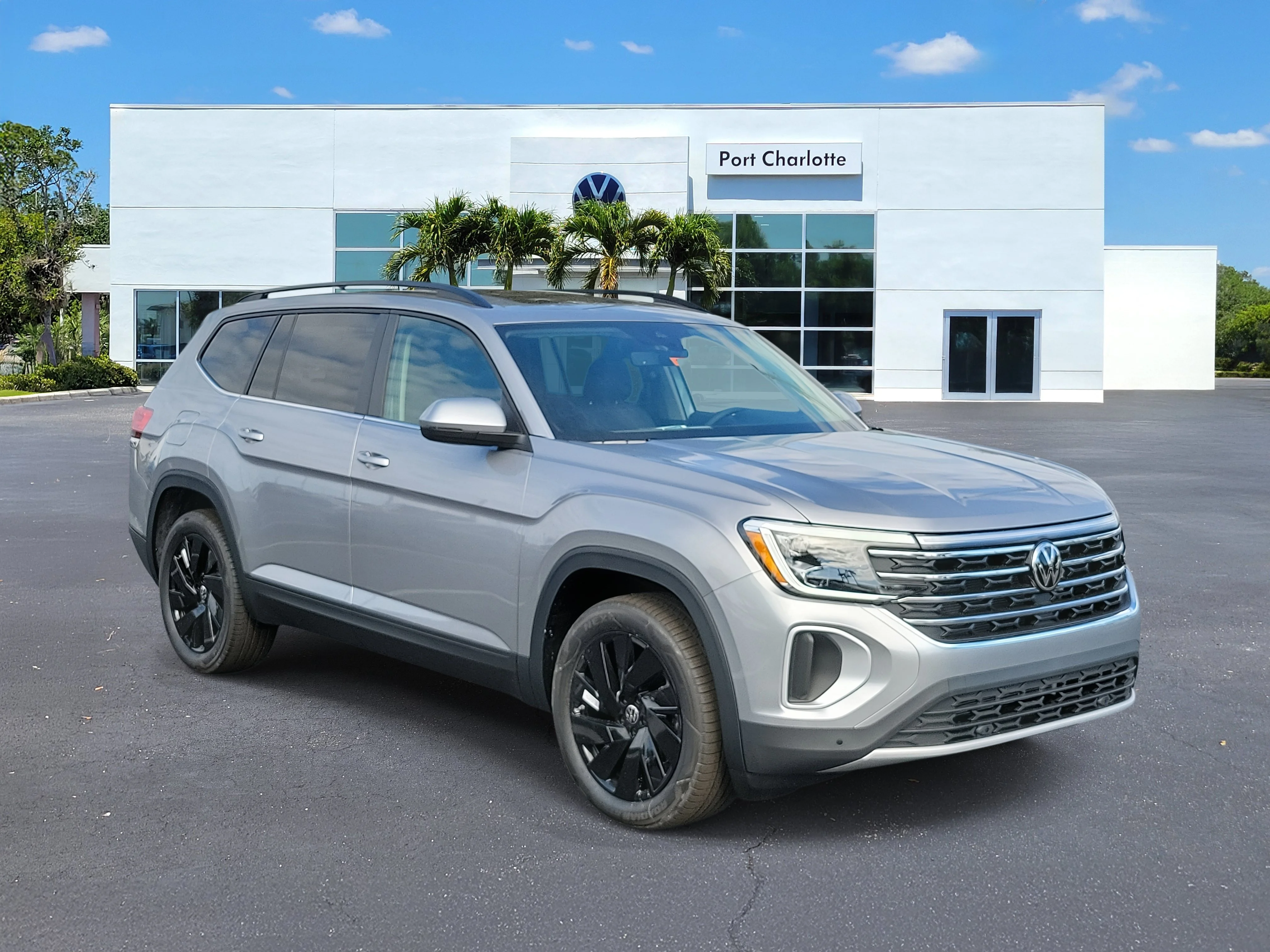 New 2026 Silver Volkswagen SE w/Technology image 34