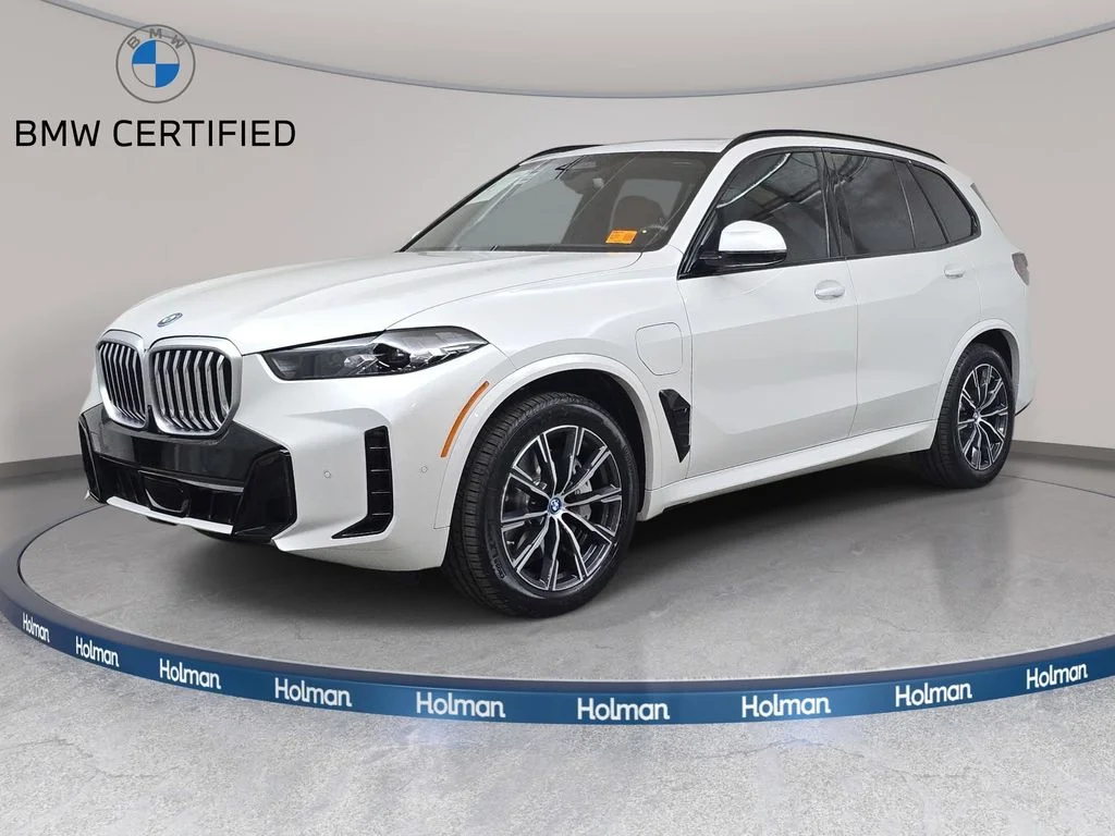 2024 BMW X5 xDrive50e's photo