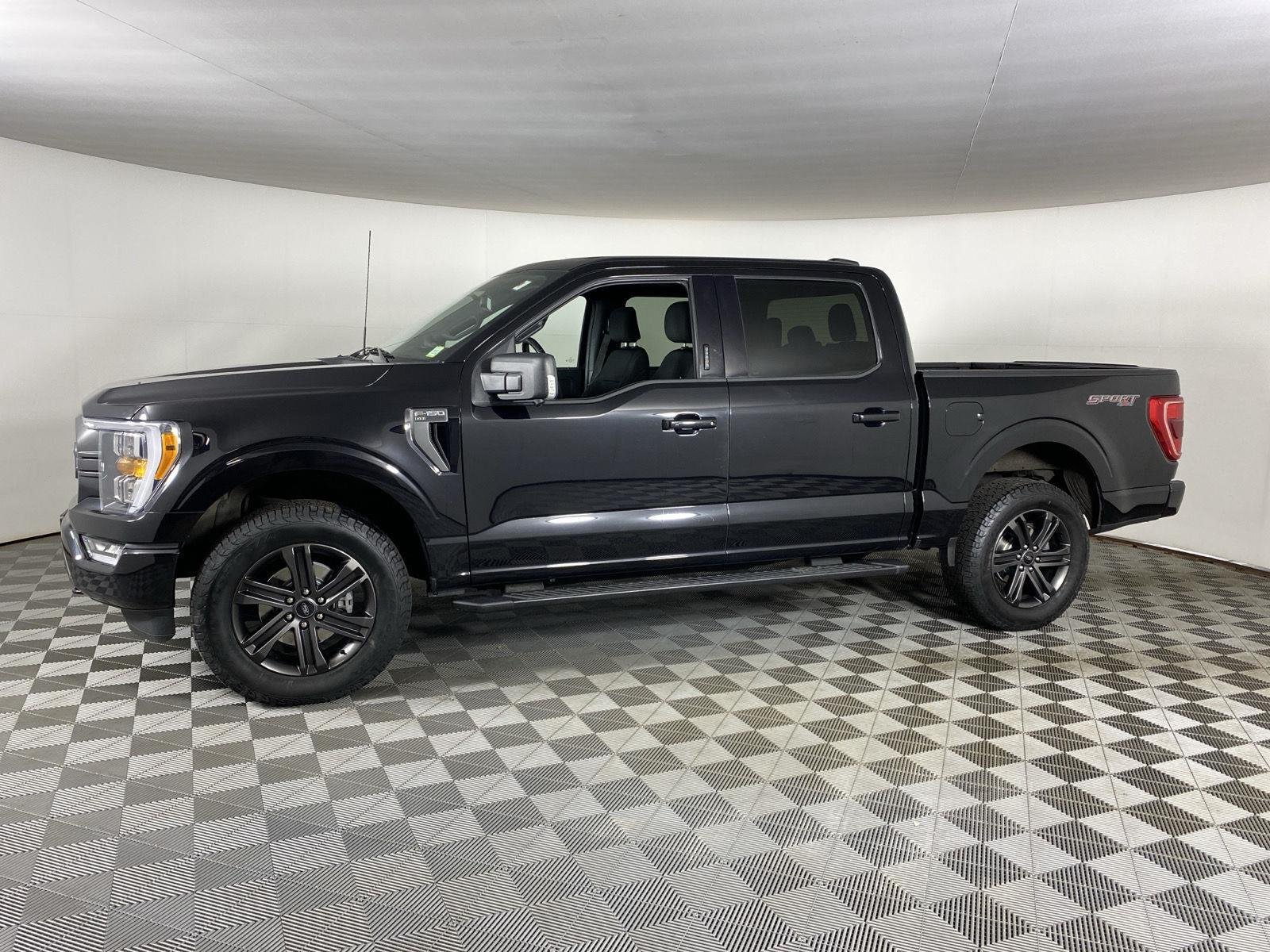 Used 2022 Agate Black Ford XLT image 7