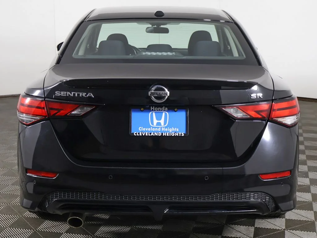Used 2023 Super Black Nissan SR image 9