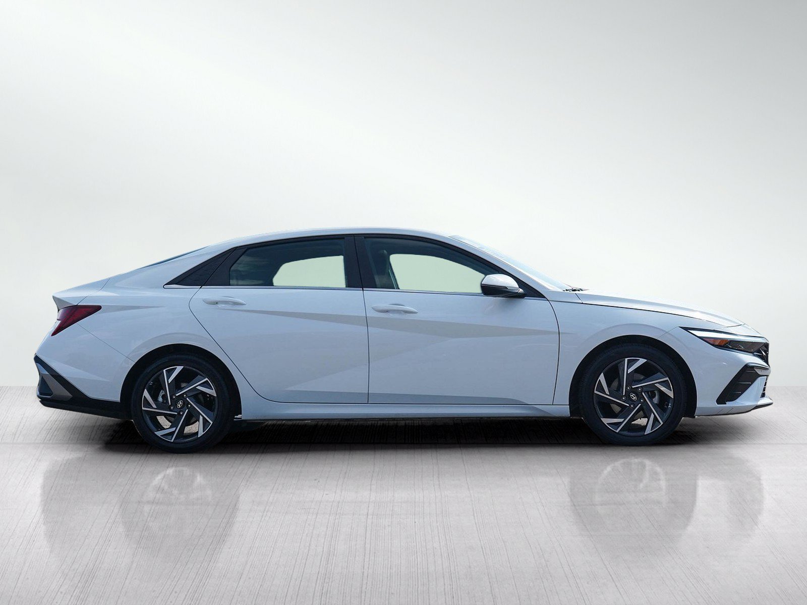 Certified Used 2025 Serenity White Hyundai Limited IVT image 8