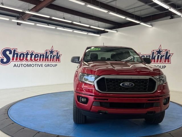 Used 2021 Red Ford XLT image 24