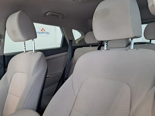 Used 2019 White Hyundai Value image 25