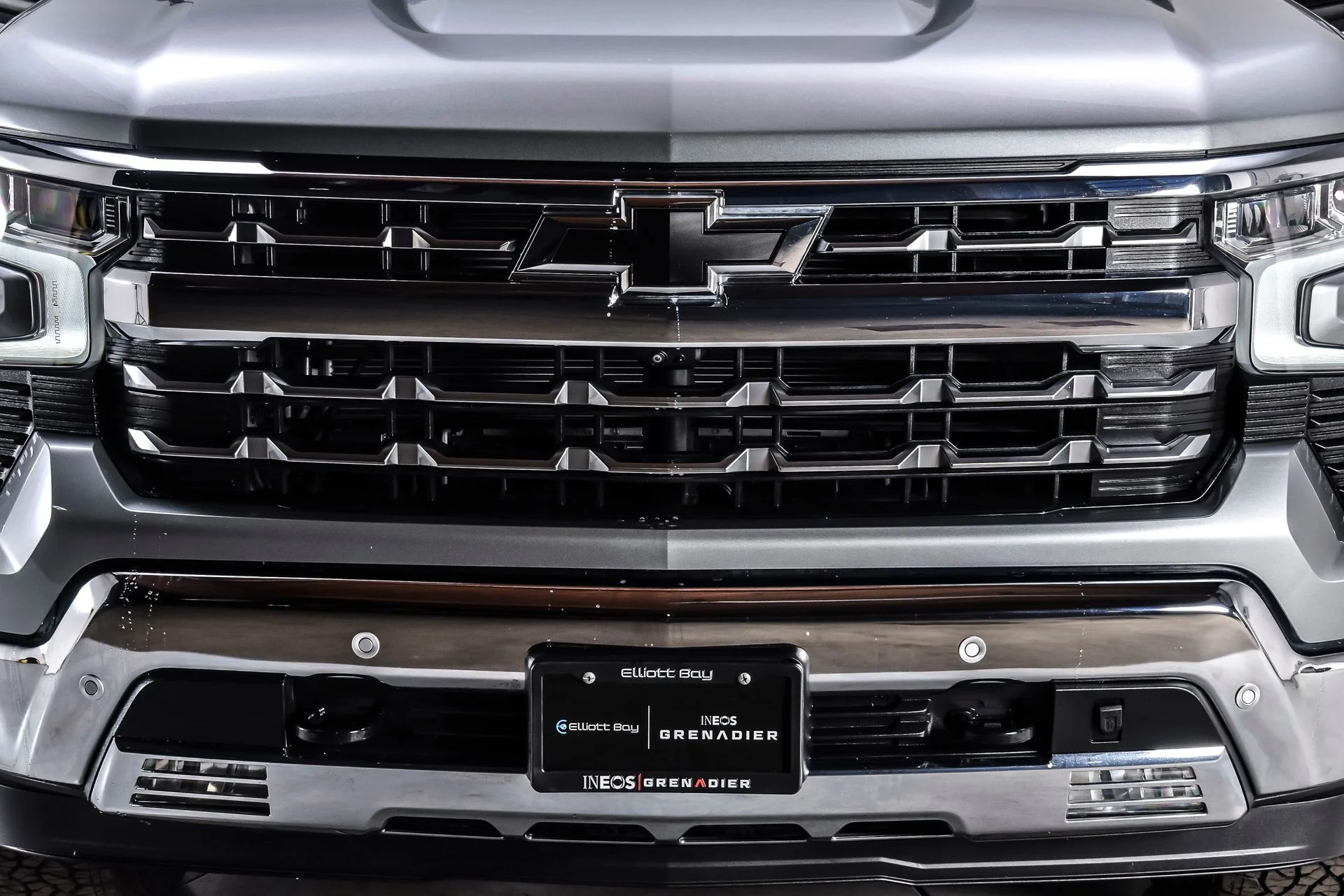 Used 2024 Sterling Gray Metallic Chevrolet LTZ image 8