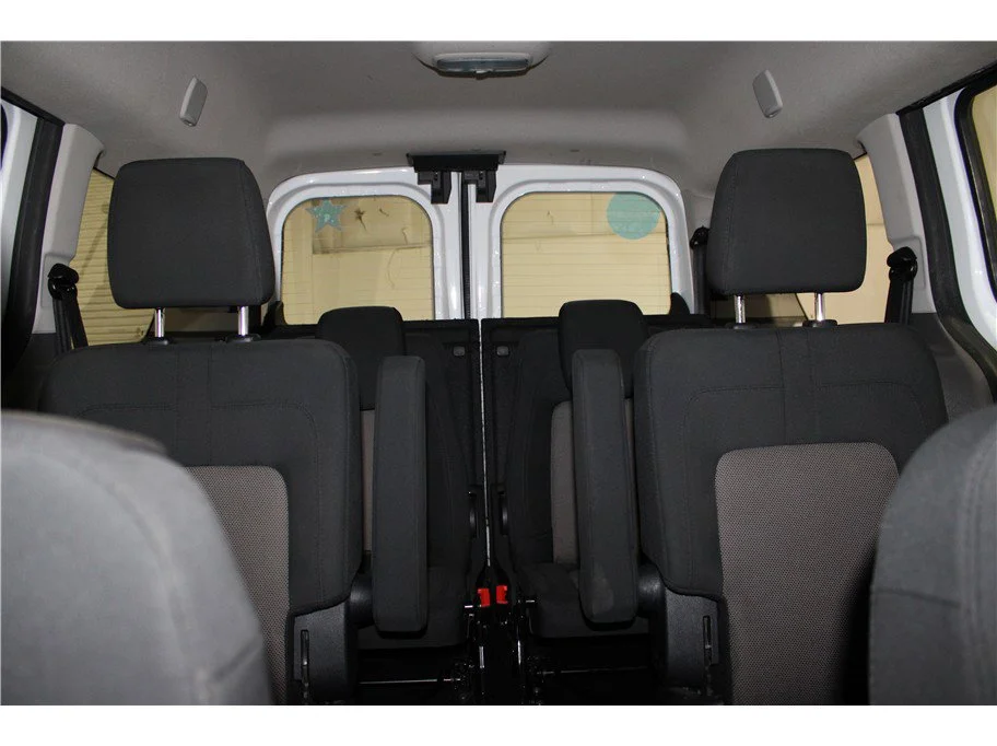 Used 2022 White Ford XL image 24