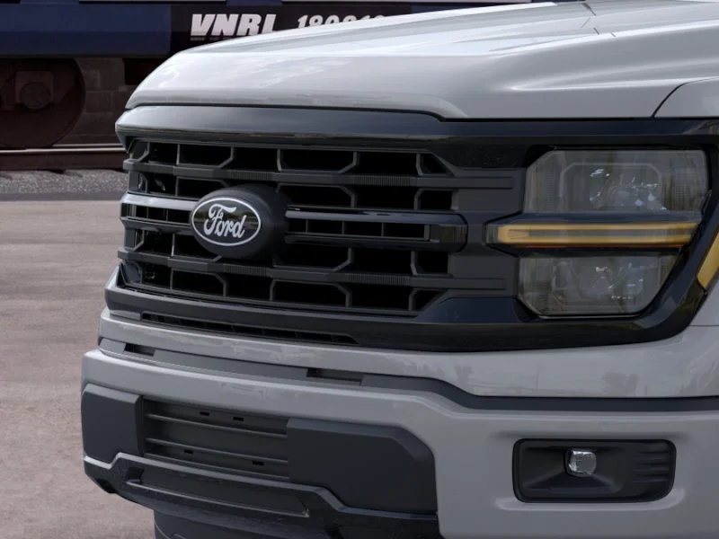 New 2026 Avalanche Ford XLT image 17