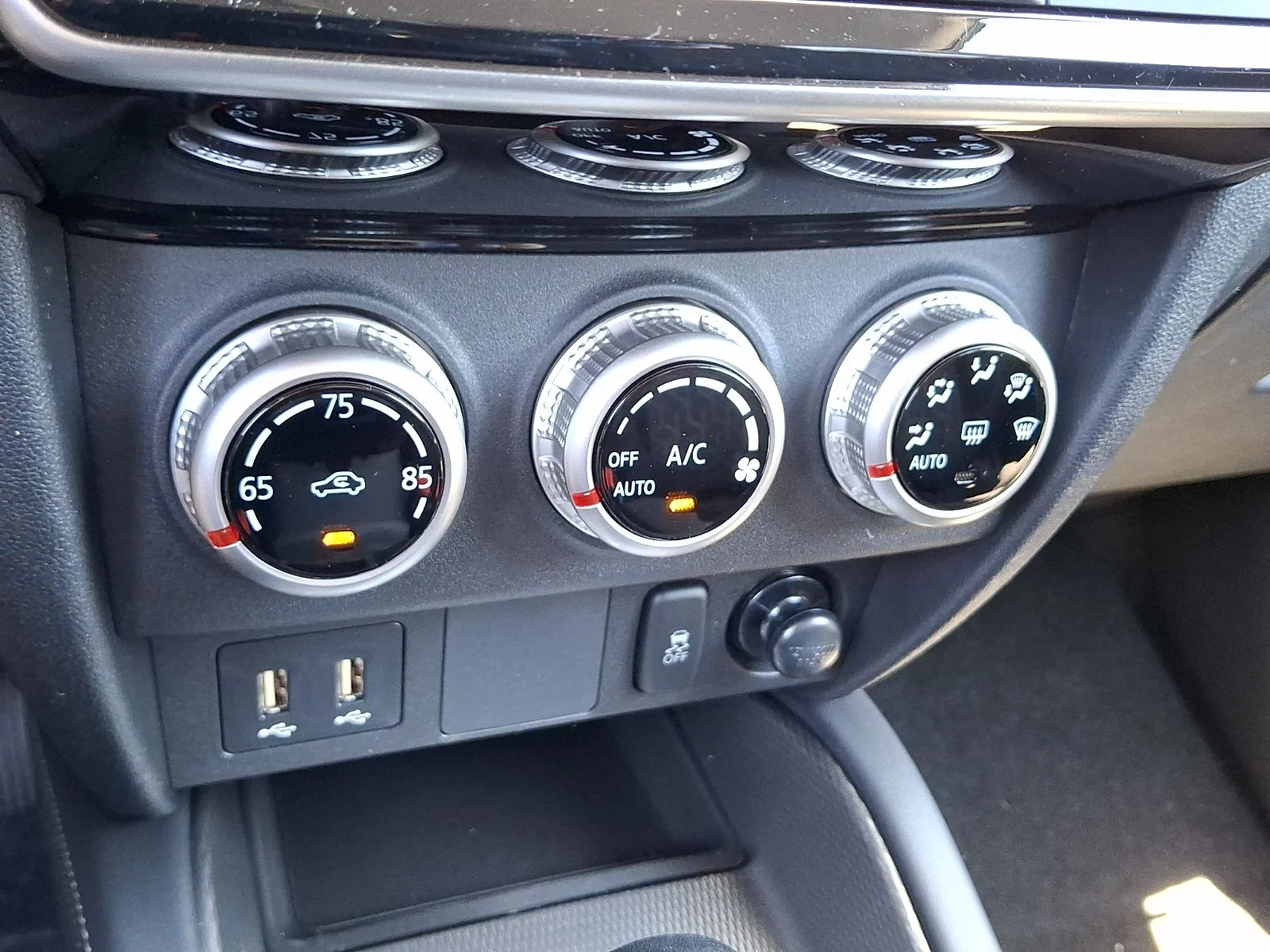 New 2026 White Mitsubishi 2.0 ES image 16