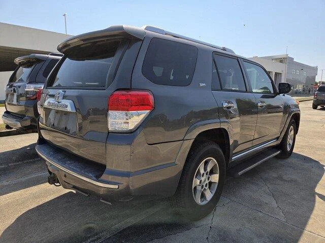 Used 2011 Magnetic Gray Metallic Toyota SR5 image 5