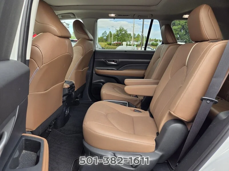 Used 2024 Pearl TOYOTA PLATINUM AWD image 14