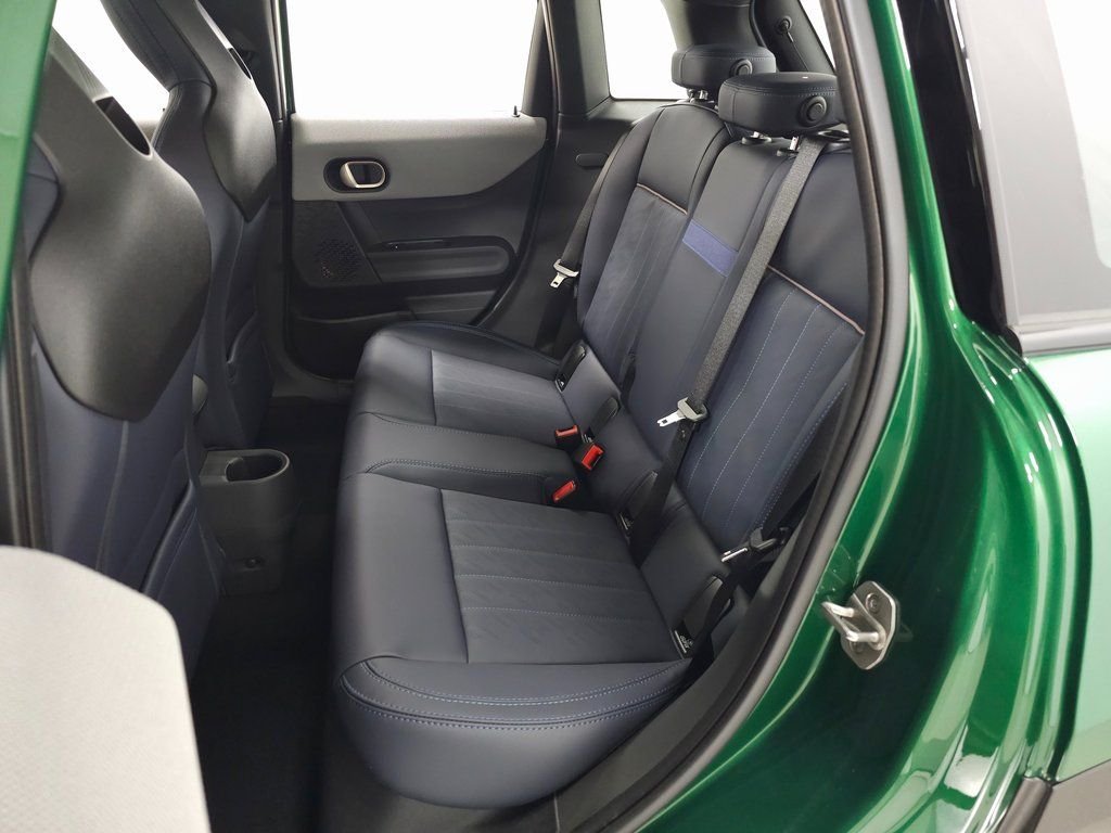 New 2026 British Racing Green MINI Signature Plus image 29
