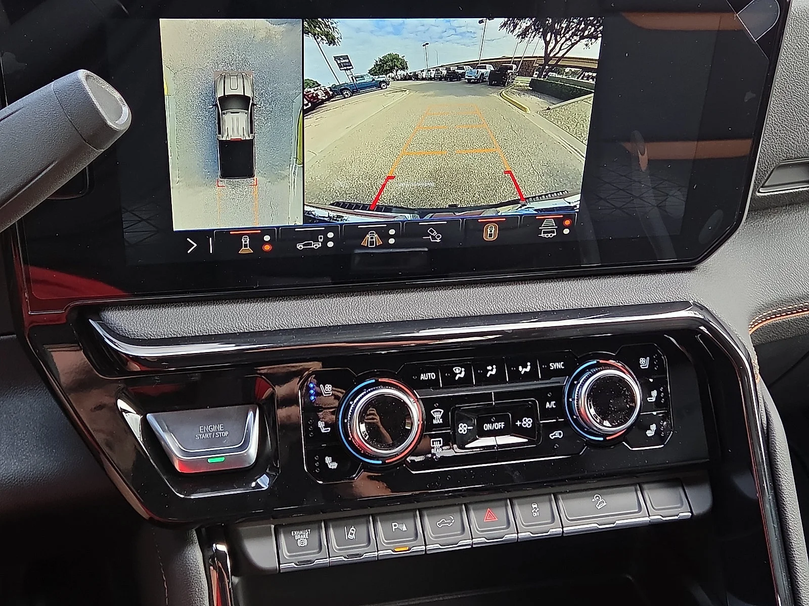 2026 GMC Sierra 2500HD AT4 - Photo 12
