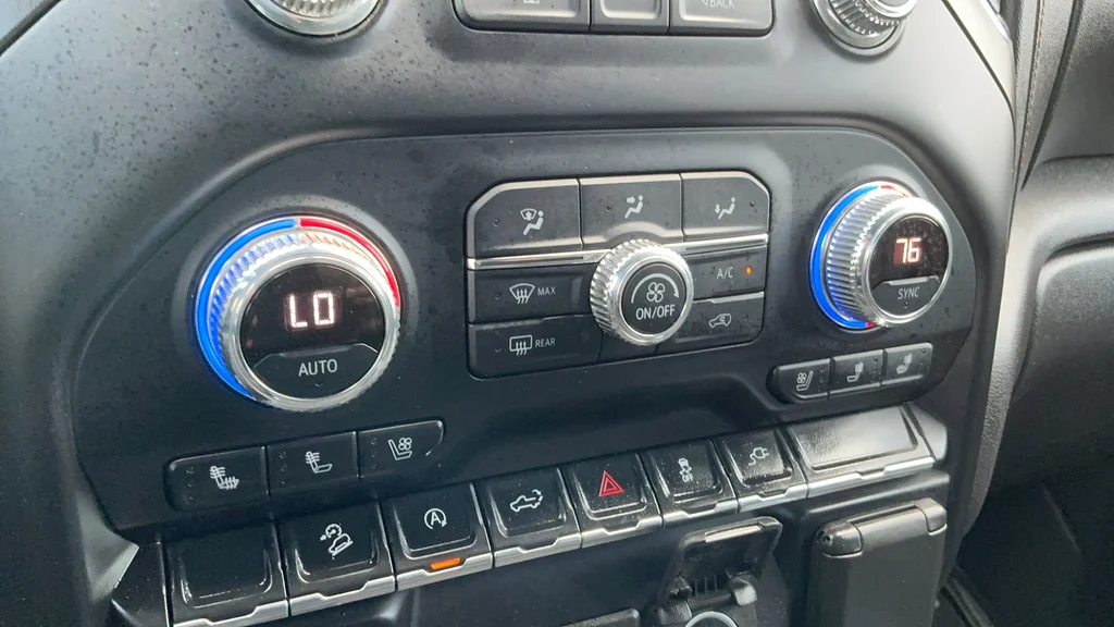 Used 2021 Black GMC AT4 image 15