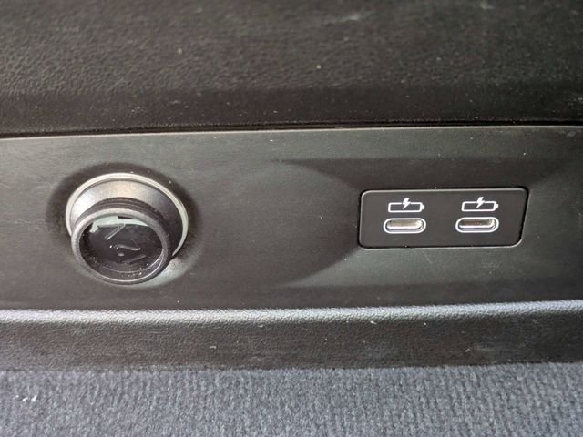 Used 2026 Black BMW sDrive40i image 15