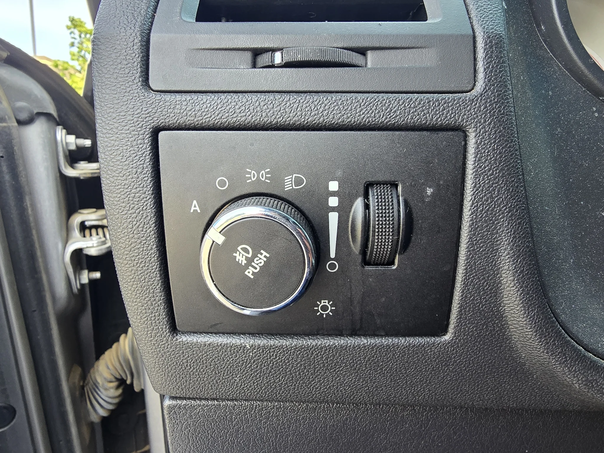 Used 2013 Gray Dodge R/T image 16