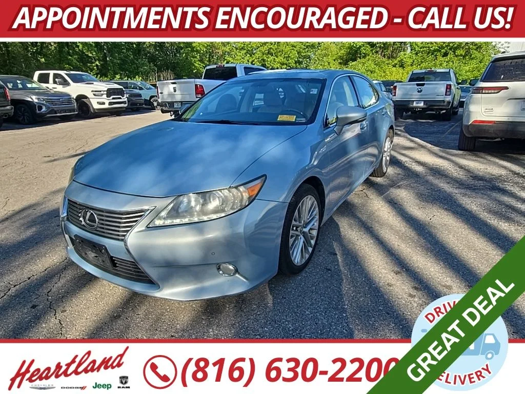2013 Lexus ES 350 350's photo