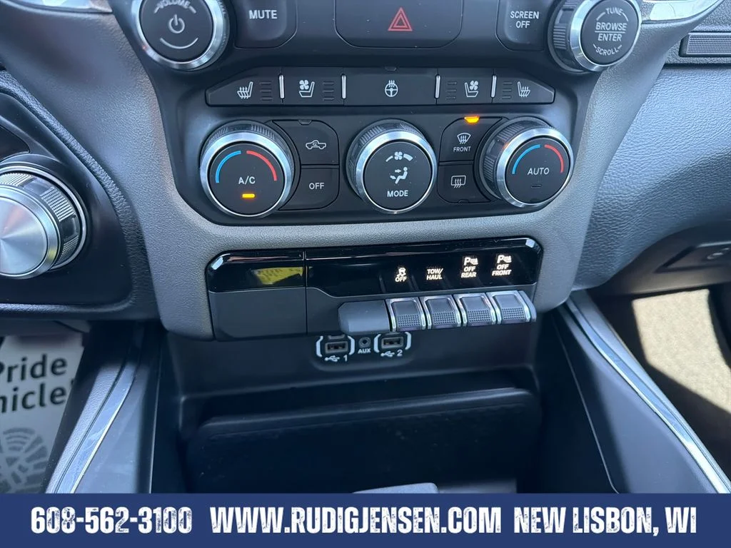 Used 2022 White Ram Laramie image 20