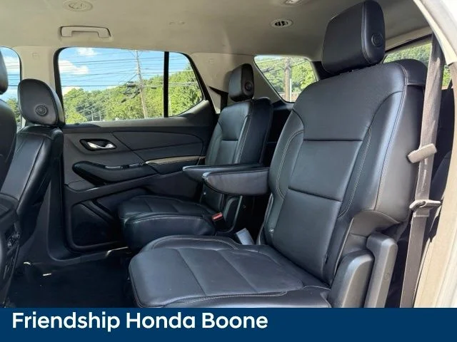 Used 2018 Beige Chevrolet Premier image 33