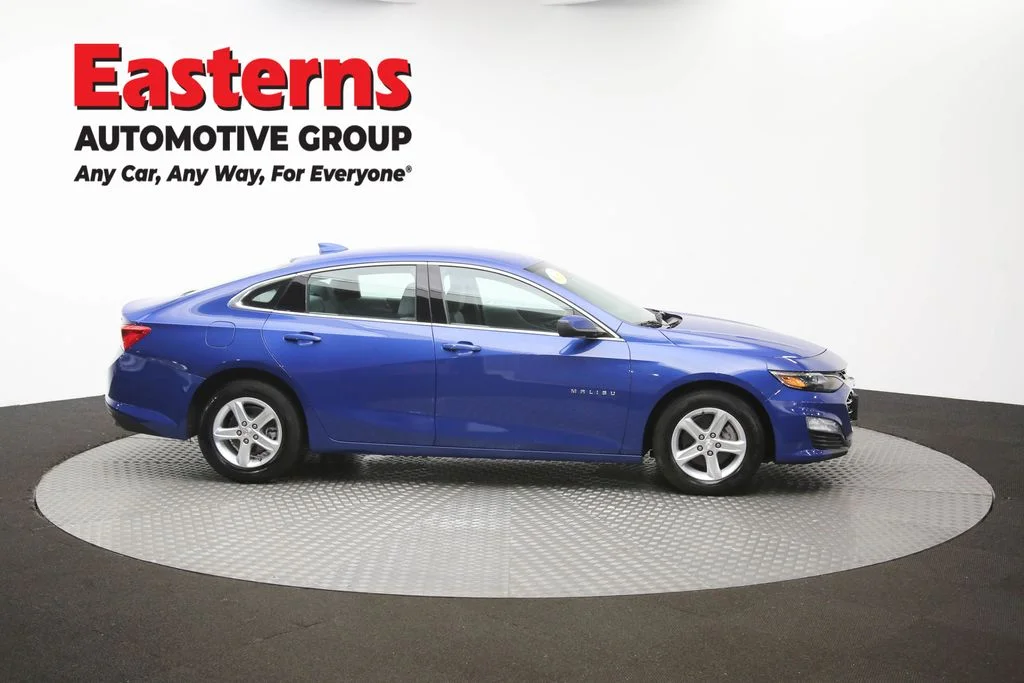Used 2023 Blue Chevrolet LT image 45