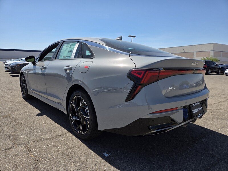 New 2026 Wolf Gray Kia GT-Line FWD image 4