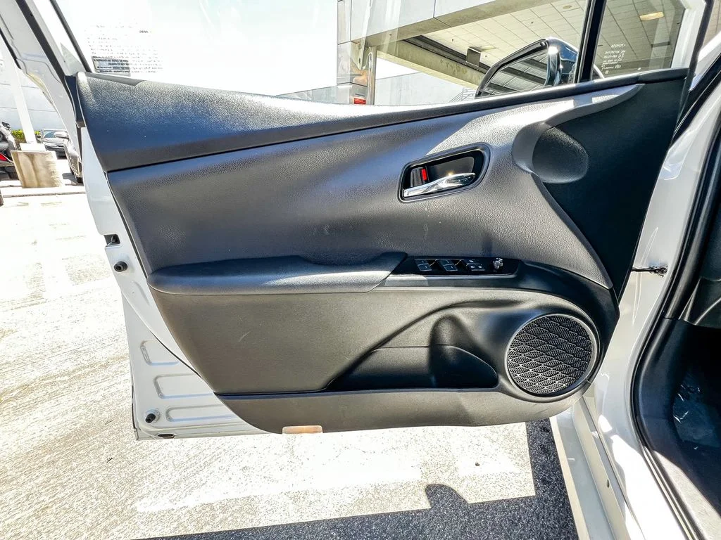 Certified Used 2020 White Toyota Limited image 19